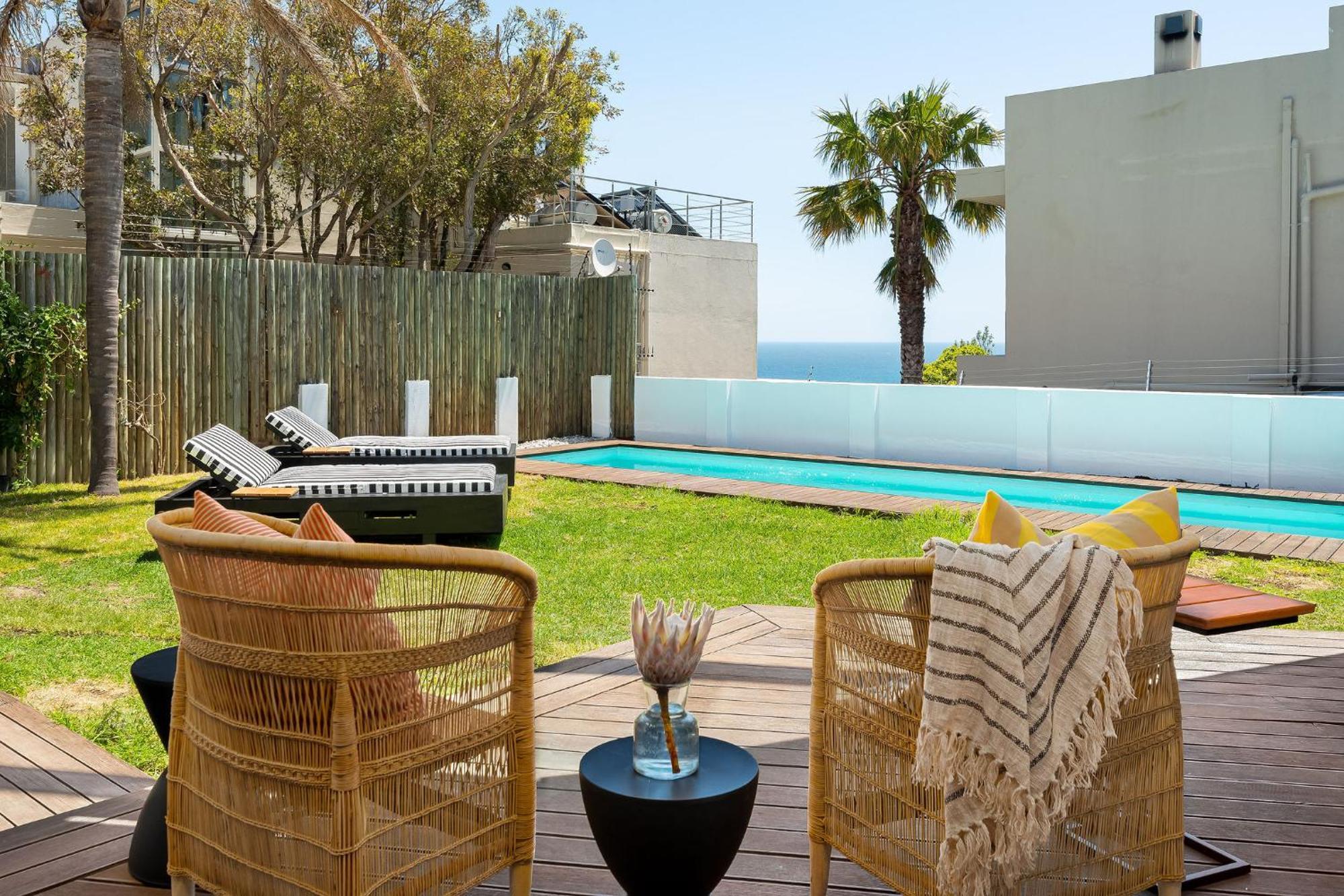 Hotel Neighbourgood 1St Crescent Camps Bay Kapstadt Exterior foto