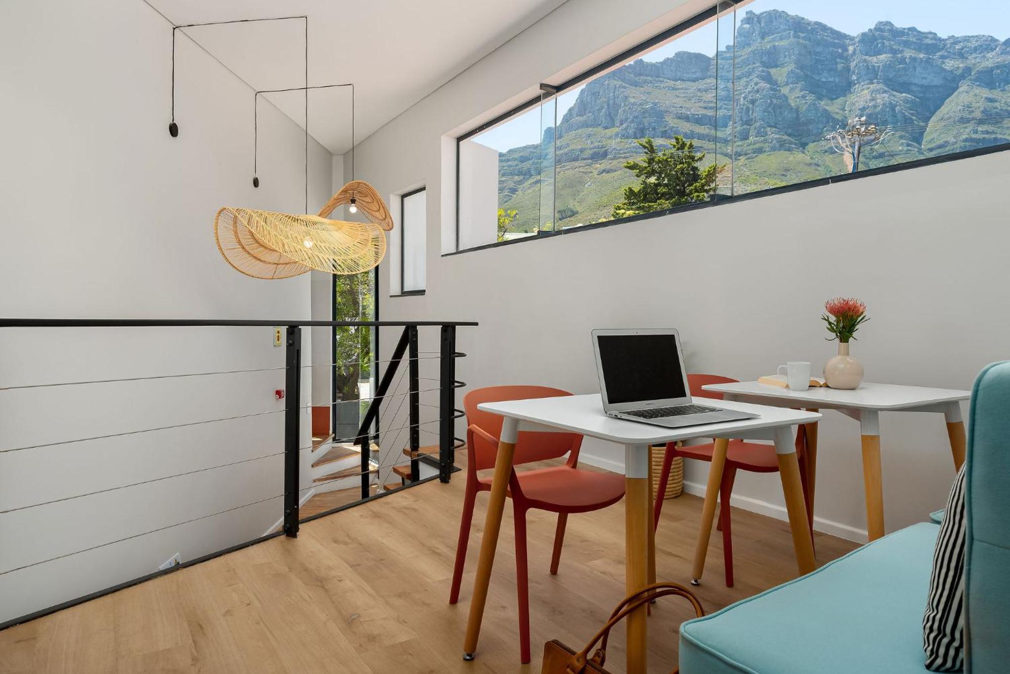 Hotel Neighbourgood 1St Crescent Camps Bay Kapstadt Exterior foto
