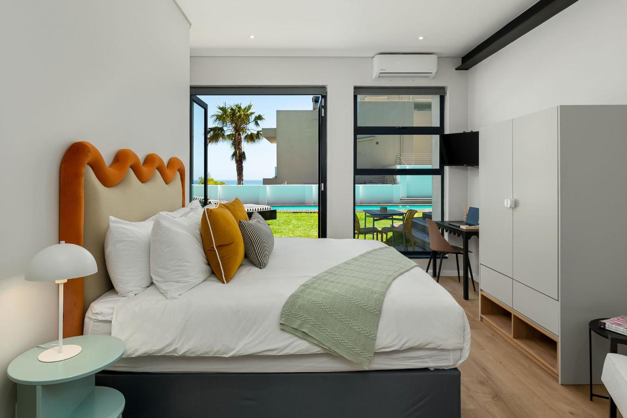 Hotel Neighbourgood 1St Crescent Camps Bay Kapstadt Exterior foto